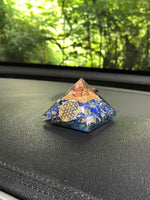 Load image into Gallery viewer, Lapis Lazuli Orgone Pyramid For Your Car
